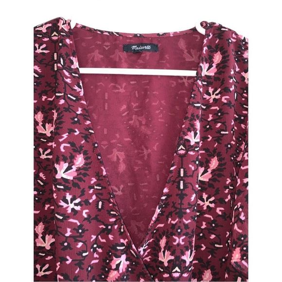 Madewell Georgette Flutter-Sleeve Peplum Top in Rich Paisley size Small - Picture 6 of 13